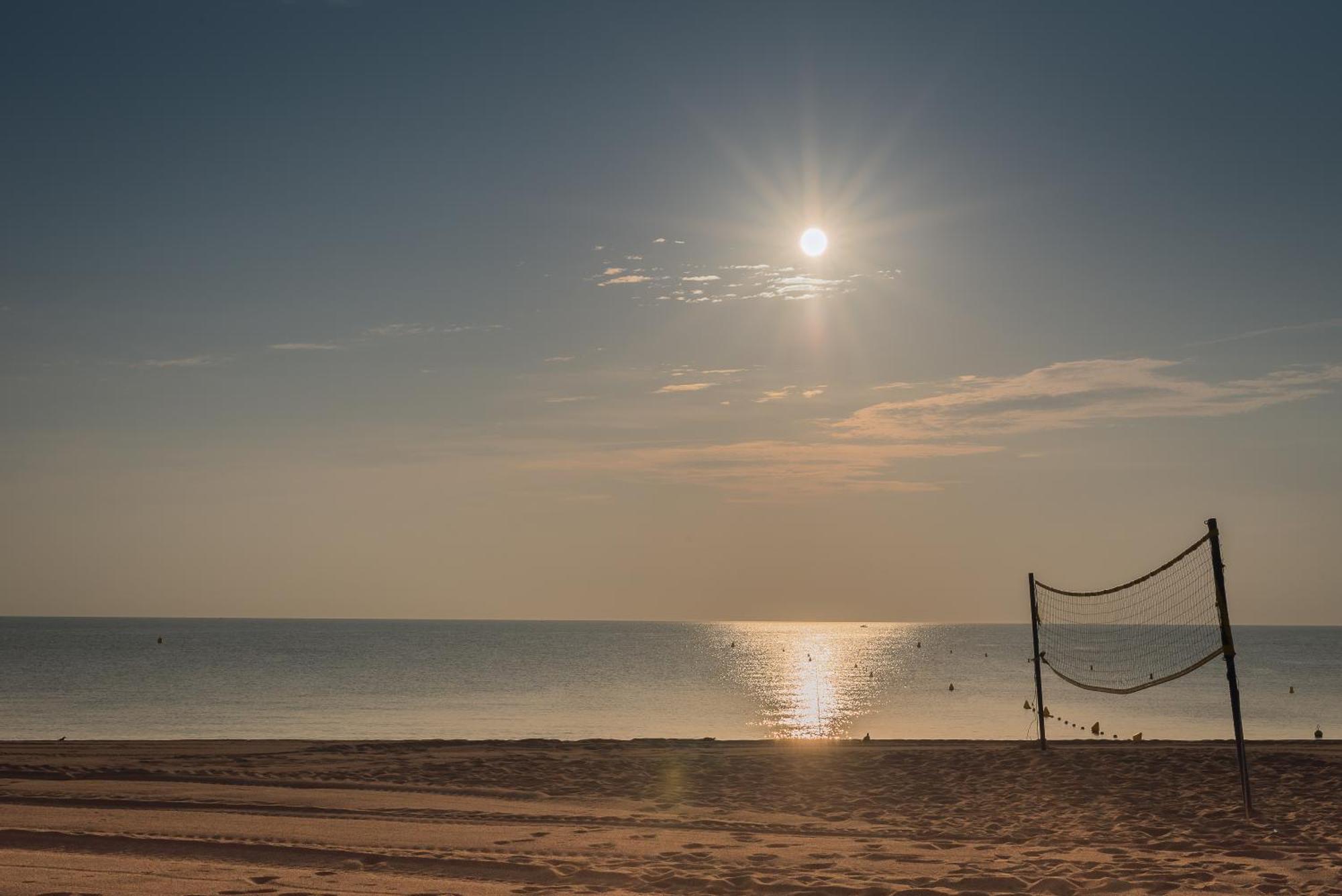 L'Hotel Du Mediterranee Argelès-sur-Mer Exteriör bild